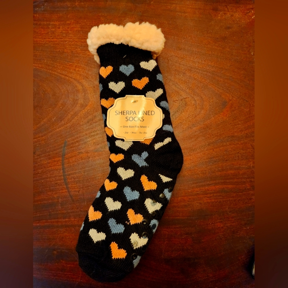 NWT Slipper Socks, Serpa lined